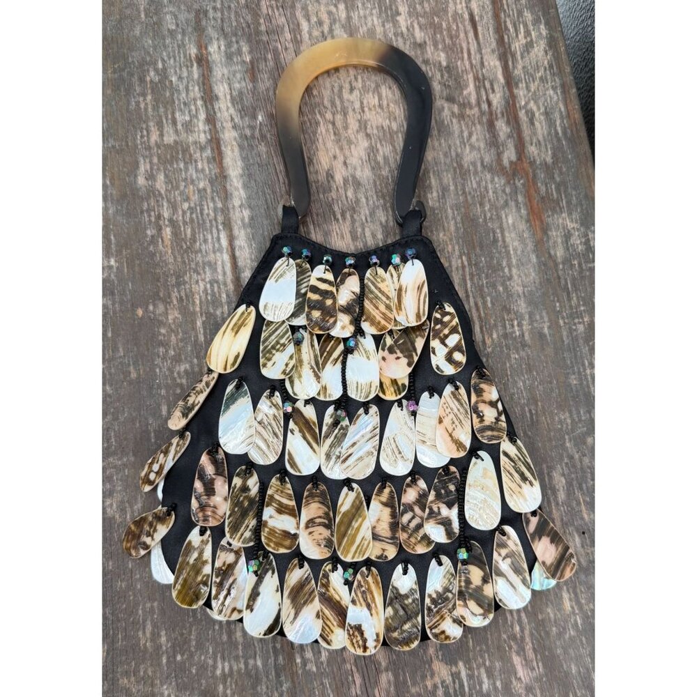Mad By Design Silk Natural Horn Tear Drop Shell Jangle Hand Bag Vintage Costal